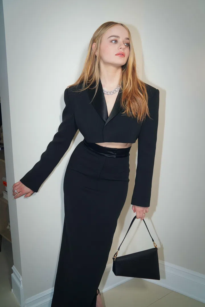 Los Angeles, CA  - Actress Joey King gets ready for the prestigious SAG Ambassadors Dinner in Los Angeles, donning an elegant ensemble curated by Sau Lee, complemented with chic Andrea Wazen shoes, dazzling Pomellato jewelry, and a stylish Aupen bag. Her poised appearance sets the stage for an evening of glamour and celebration.

Pictured: Joey King

BACKGRID USA 21 FEBRUARY 2024 

USA: +1 310 798 9111 / usasales@backgrid.com

UK: +44 208 344 2007 / uksales@backgrid.com

*UK Clients - Pictures Containing Children
Please Pixelate Face Prior To Publication*