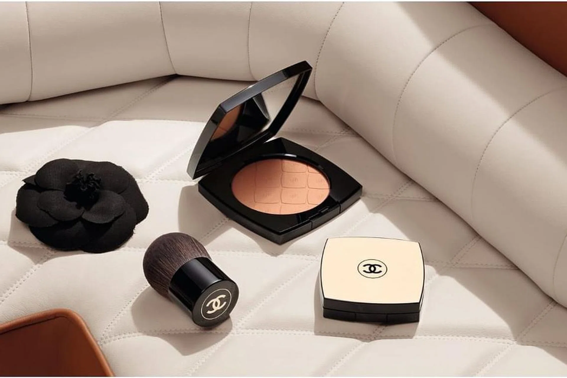 Chanel _ LES BEIGES