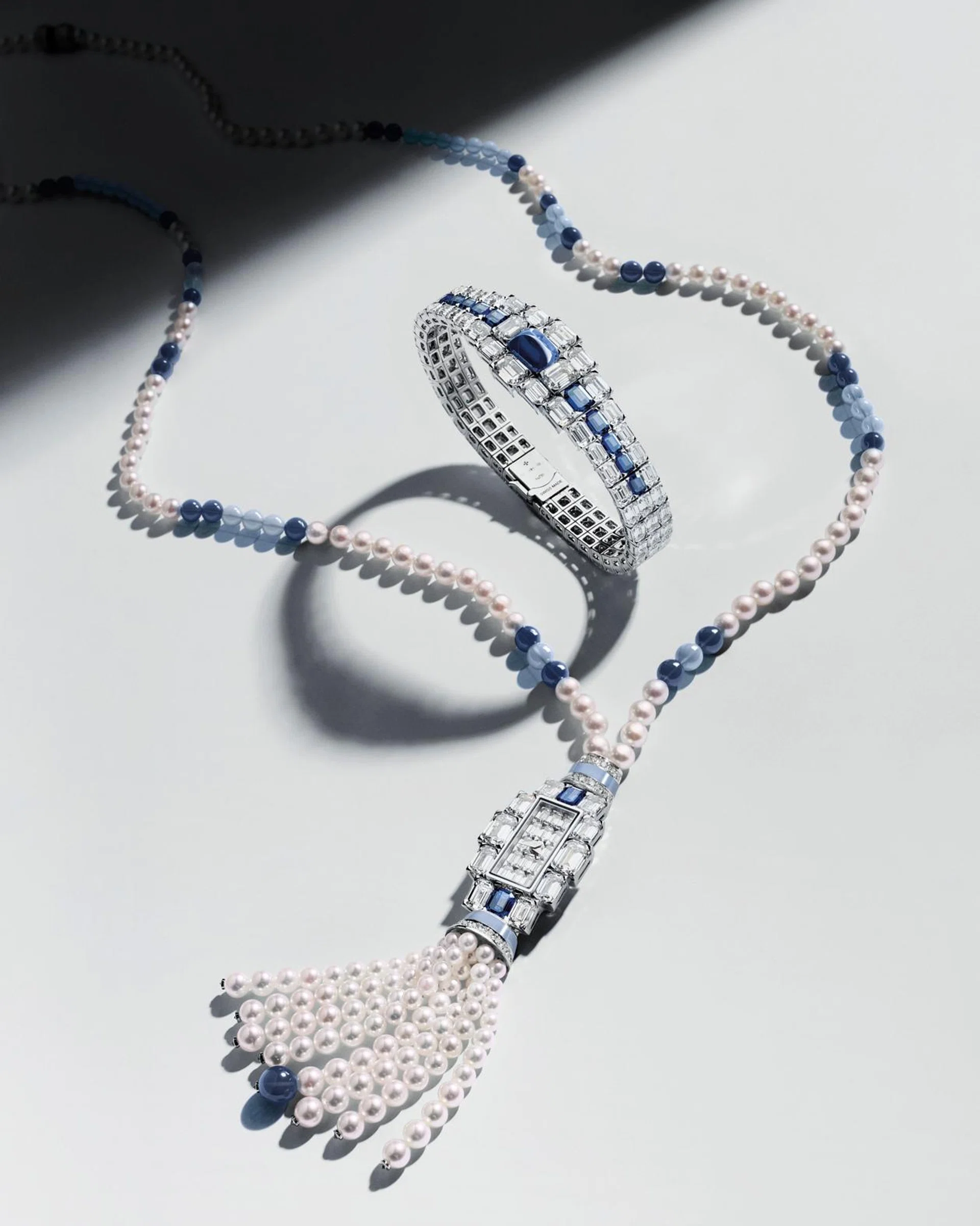 新娘, 隐秘式吊坠腕表, 婚纱造型, Bridal jewellery, pendant watch, Vacheron Constantin