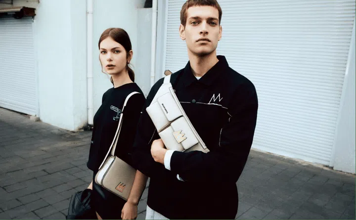 Fashion Collaboration,BRAUN BUFFEL X BASQUIAT