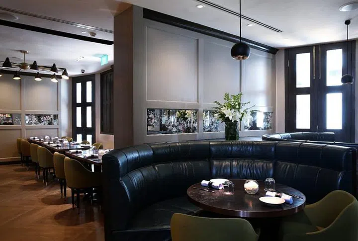 The Club酒店有著名的The Disgruntled Chef坐镇