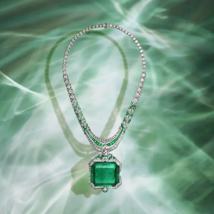Magnus Emerald项链