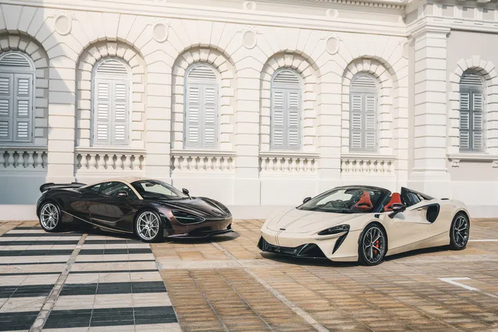 McLaren 750S Coupe and Artura Spider photographed outdoors, showcasing the two Project Duality models.