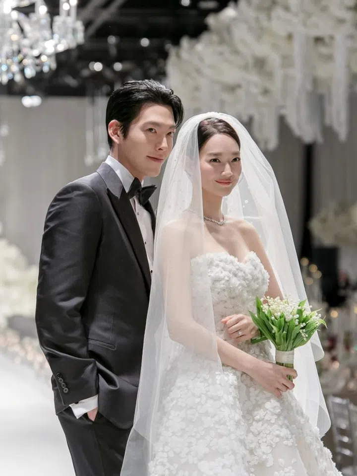 Kim Woo Bin, shin min ah, wedding