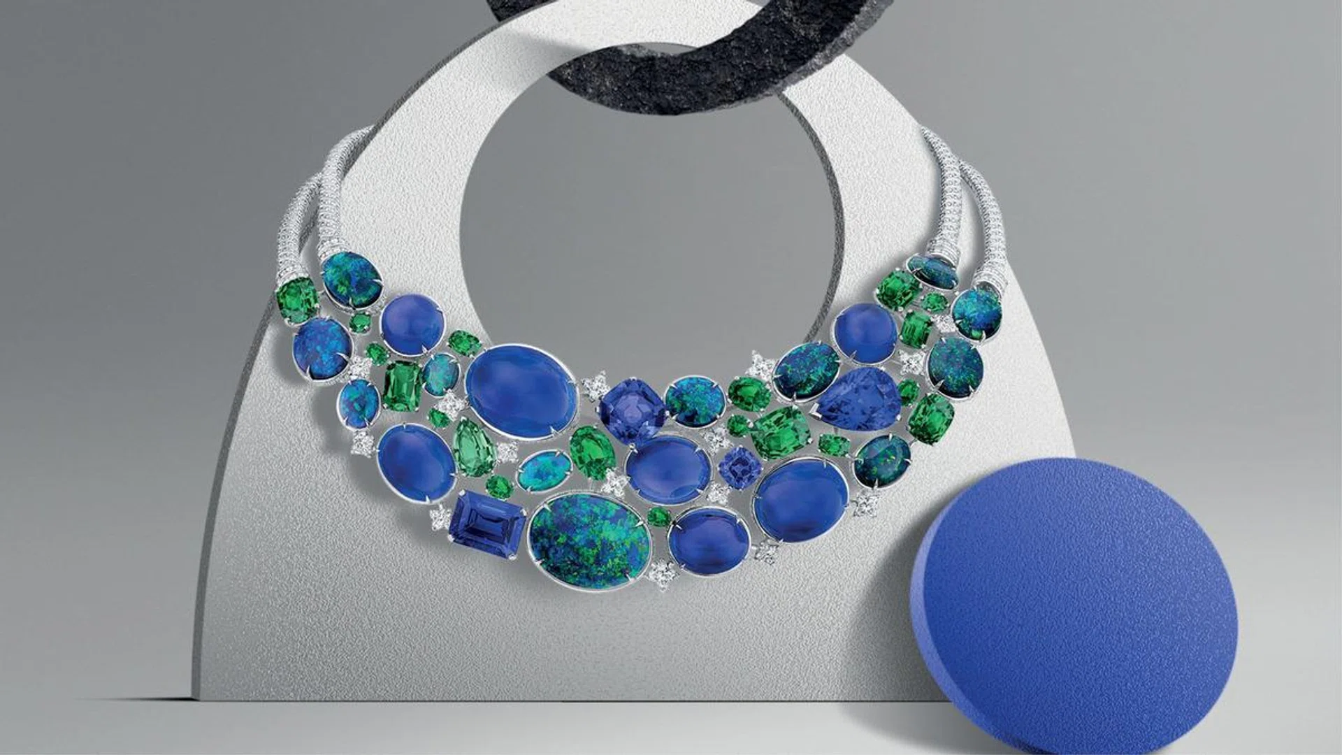 Jewellery, High Jewellery, Unique piece, One-of-a-kind, Necklace, Cartier, Gucci, Chopard, Van Cleef & Arpels, Dior, Harry Winston, Chaumet, Louis Vuitton, Bvlgari