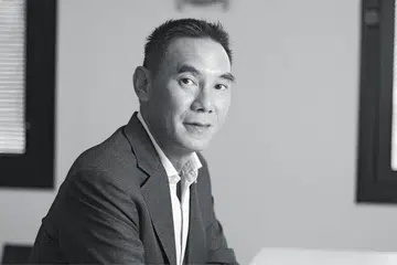 cortina watch_jeremy lim