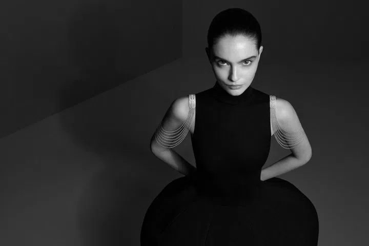 Boucheron, Histoire de Style, Nom: Boucheron Prénom: Frédéric, Claire Choisne