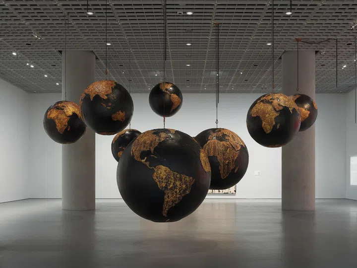 Art Foundation, Art Prize, Luxury Brands