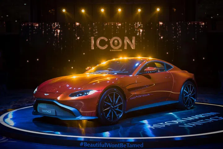 Aston Martin New Vantage