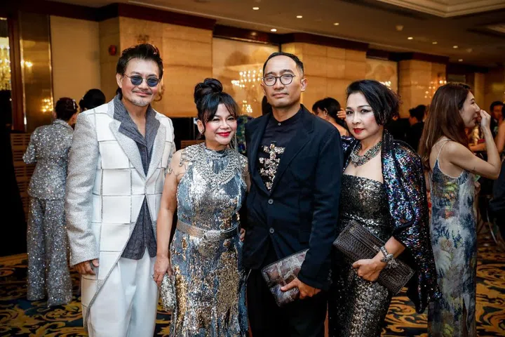 Mervin Wee, Jean Yip, Furqan Saini & Dawn Yip