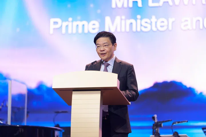 晚宴主宾总理兼财政部长黄循财 