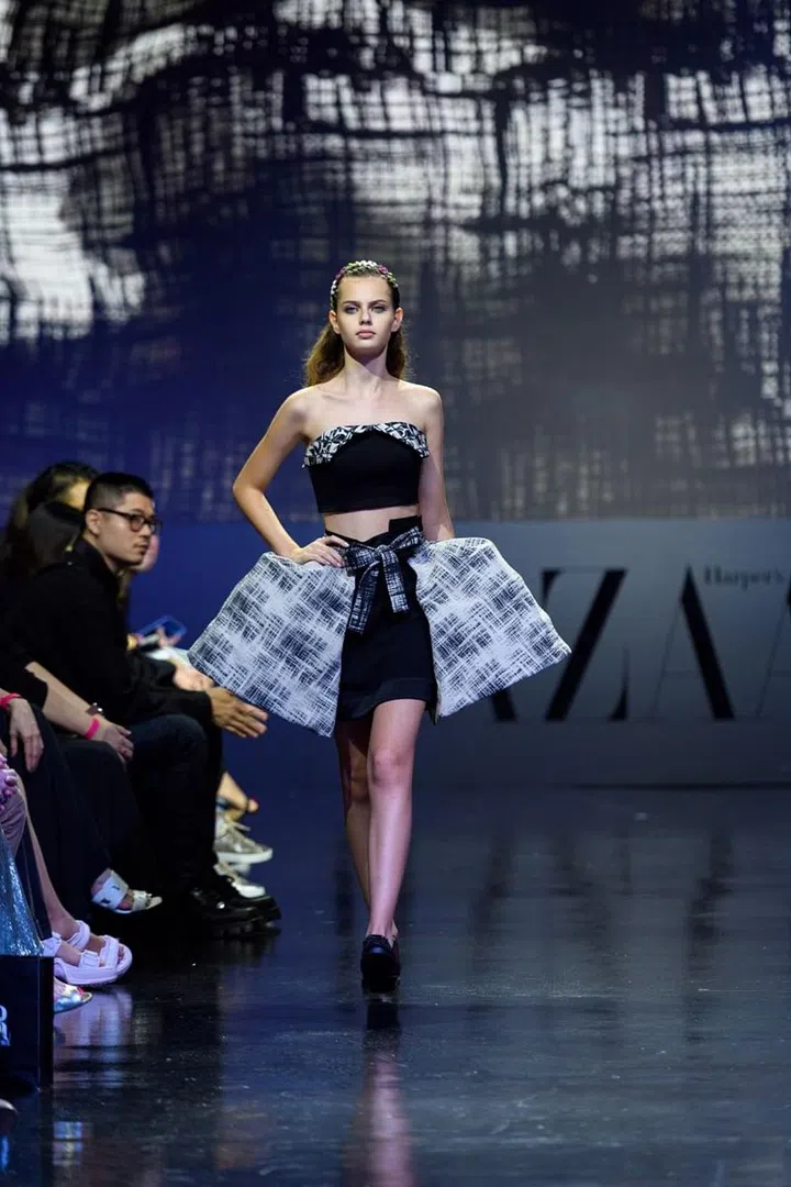 Verina Lie 的作品