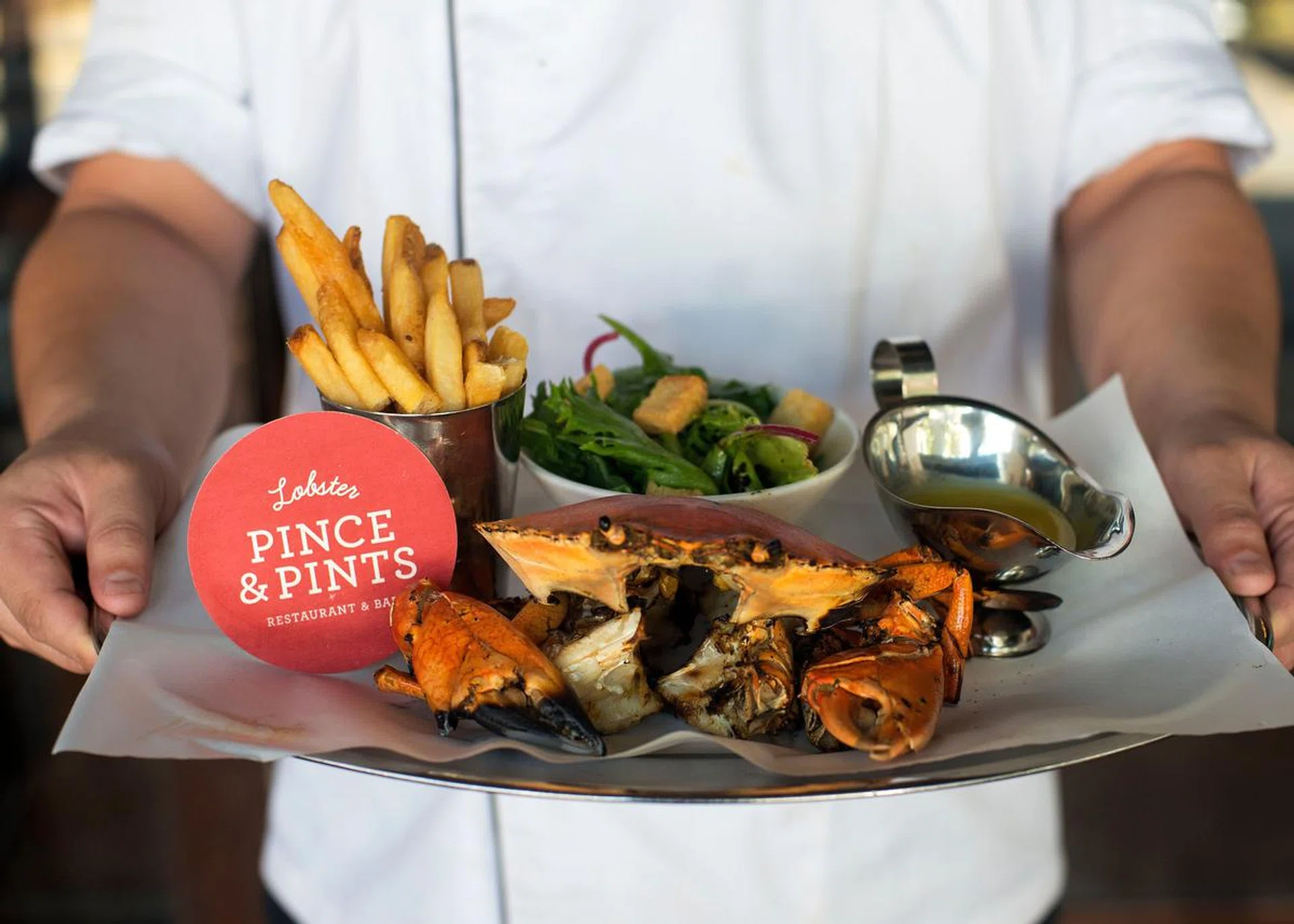 Pince & Pints, crab, chilli crab, lobster roll, seafood, food, duxton road, Restaurant of the week