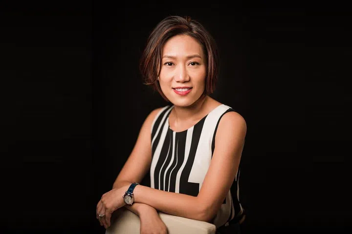 汇丰新加坡的客户、国际与市场部主管霍婉珊说，父母应尽早开始规划子女的教育储蓄，并且应分散投资，以及分散此类投资的时机。（图/受访者提供）
