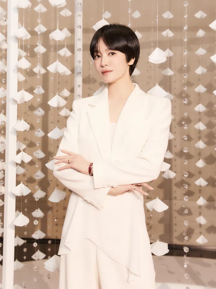 Merz Aesthetics Song Hye-Kyo