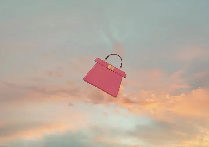 Fendi Peekaboo ISeeU Petite 手袋