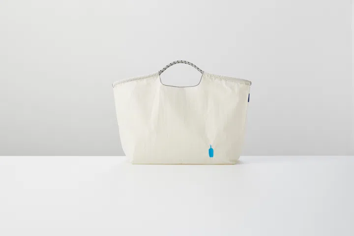 Embroidered Blue Bottle Tote_Blue Bottle