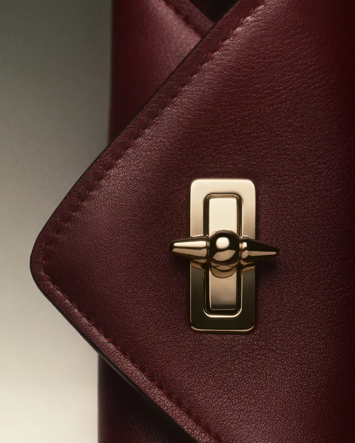 Clash de Cartier Bag tote