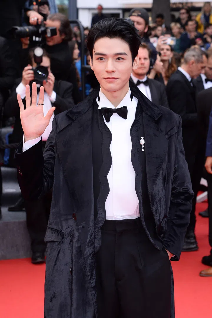 Stars grace the red carpet for the Opening Ceremony of the 68th Cannes Film Festival at the Palais des Festivals. The evening marks the official start of the prestigious international film celebration.

Pictured: gong jun
Ref: BLU_S8322216 130525 NON-EXCLUSIVE
Picture by: @fotokibit / SplashNews.com

Splash News and Pictures
USA: 310-525-5808 
UK: 020 8126 1009
eamteam@shutterstock.com

World Rights, No Poland Rights