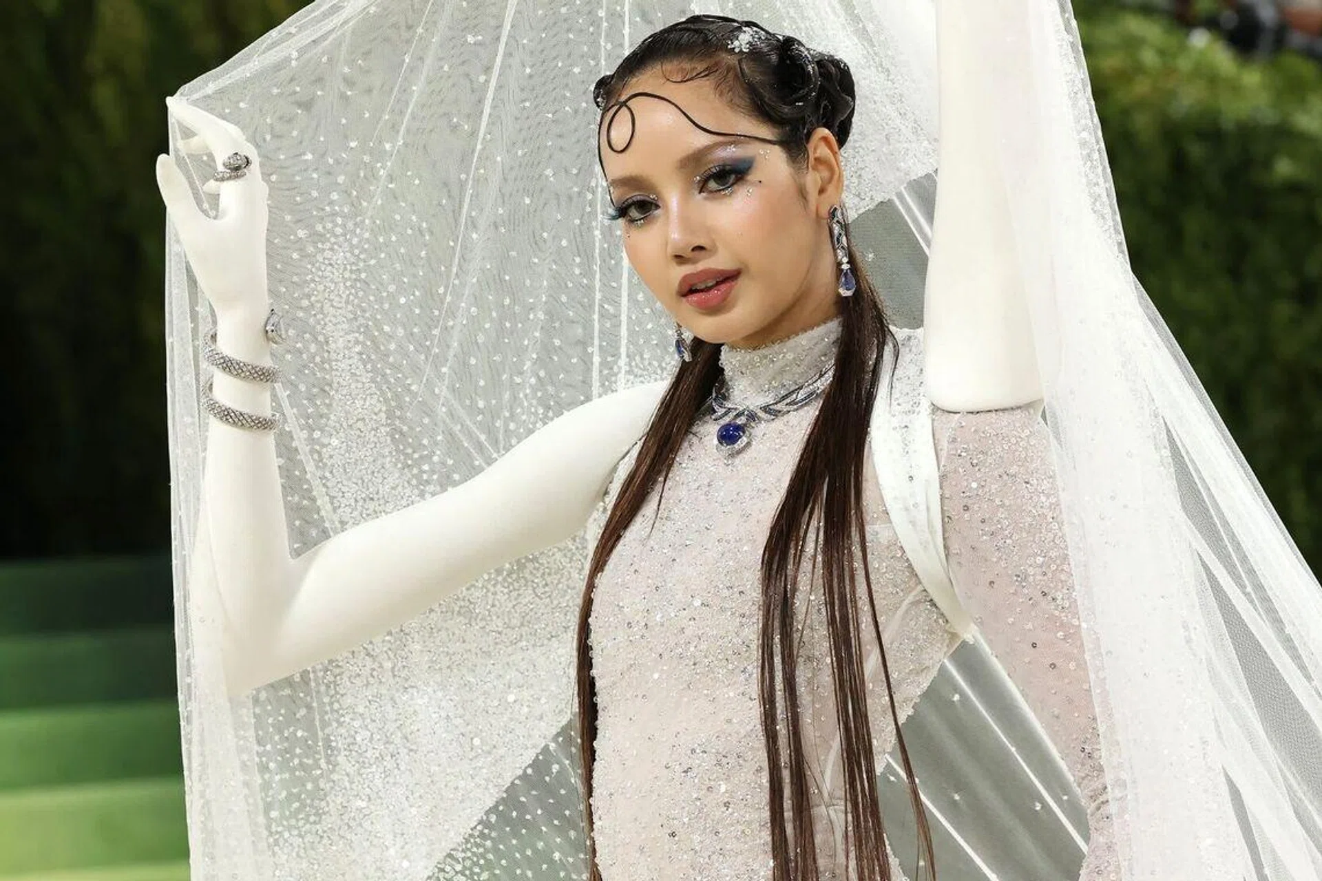 Met Gala 2026, ICON Ball 2026, LISA, Blackpink, 风华晚宴，妆容