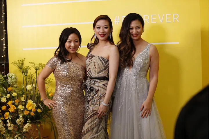 Lock Ching Yuen, Stephanie Lee & Tjin Lee