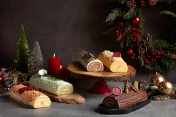 Log Cakes, Christmas, Christmas 2020, Christmas log cakes, cakes, gourmet, Lifestyle