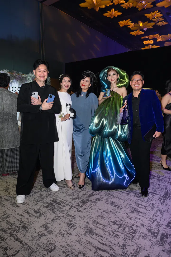 icon ball, icon ball 2026,friends