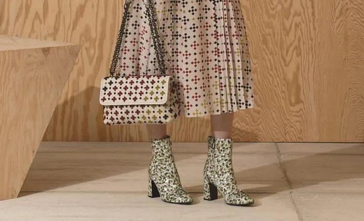 Women-Bottega-Veneta-EF16-Look_01