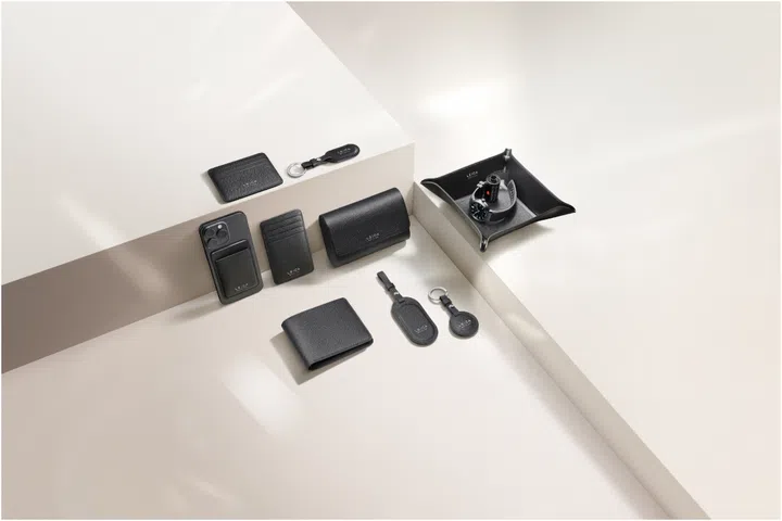 Leica Small Leather Goods 