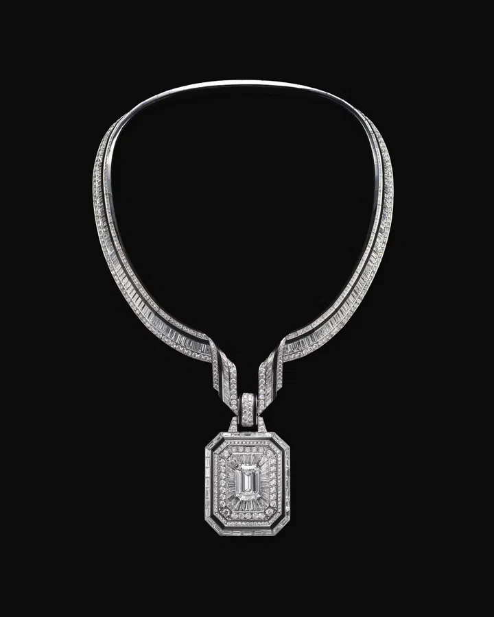 Boucheron, Histoire de Style, Nom: Boucheron Prénom: Frédéric, Claire Choisne