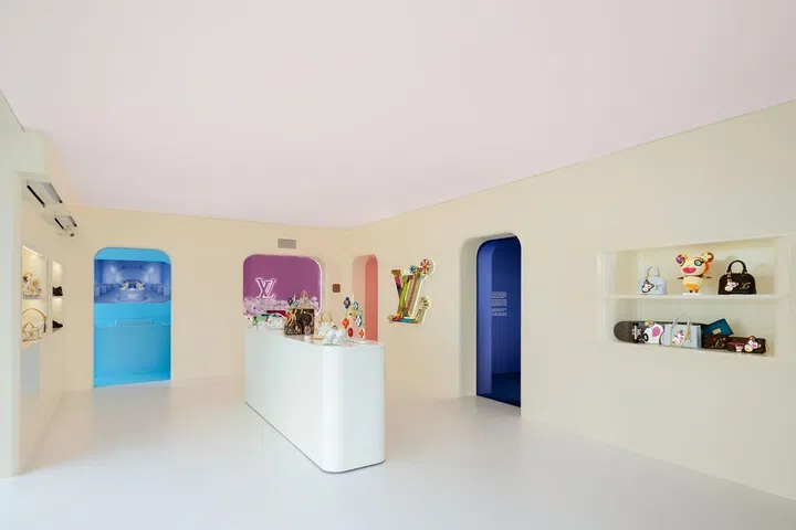 Louis Vuitton x Murakami 零售空间 Photo Courtesy of Louis Vuitton 