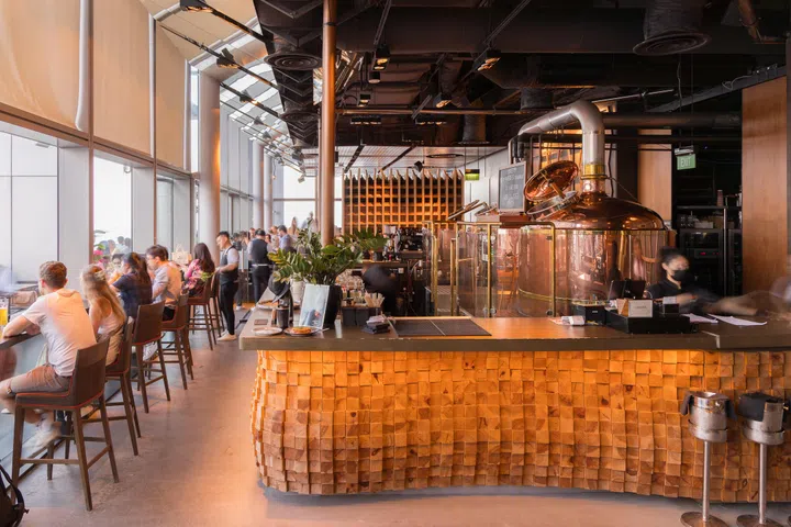 LeVeL33, Beer, Rooftop restaurants and bars, Microbrewery, World’s Highest Microbrewery in a Building