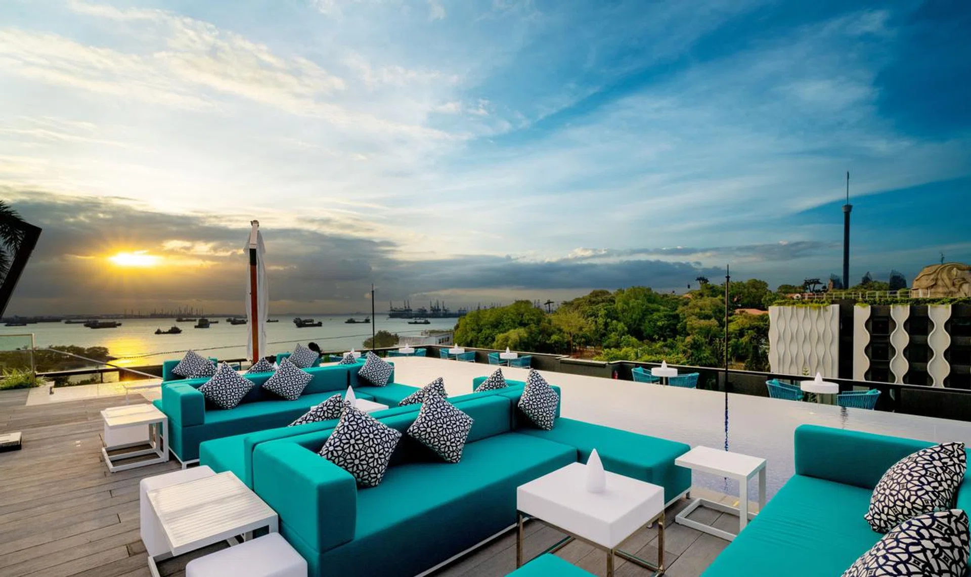 alfresco dining, dining, outdoor, restaurants, gourmet, food, sunset, fine dining, vue