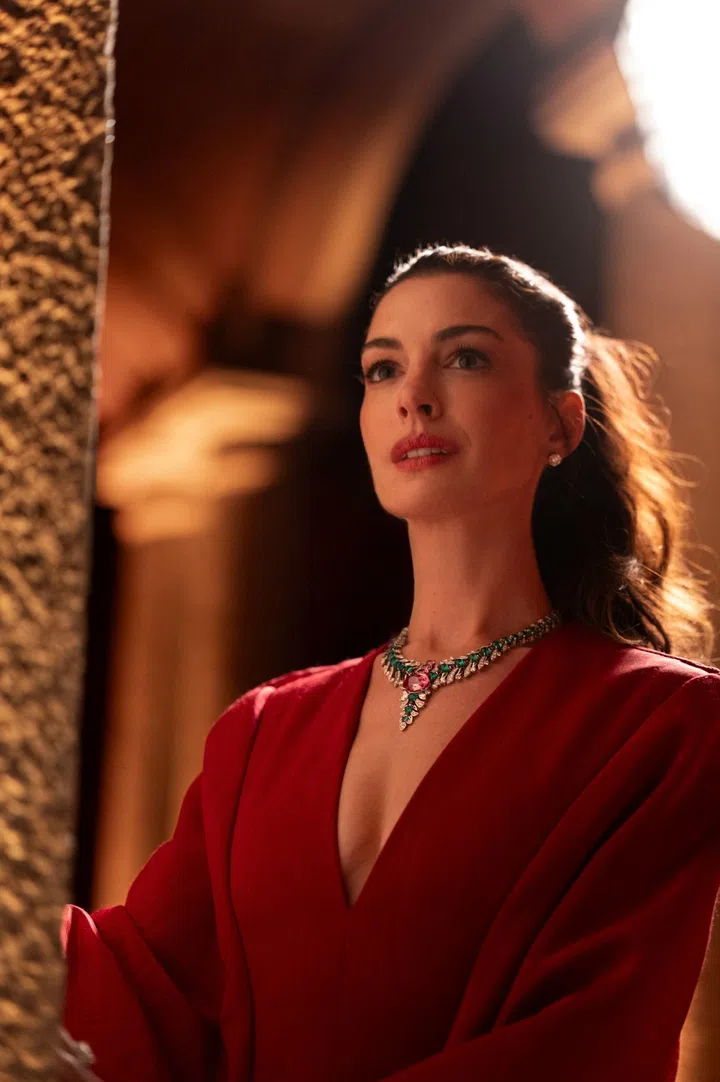 Bvlgari, 宝格丽, 高级珠宝, 刘亦菲、Dua Lipa等亮相宝格丽Eclettica高级珠宝发布会, Anne Hathaway