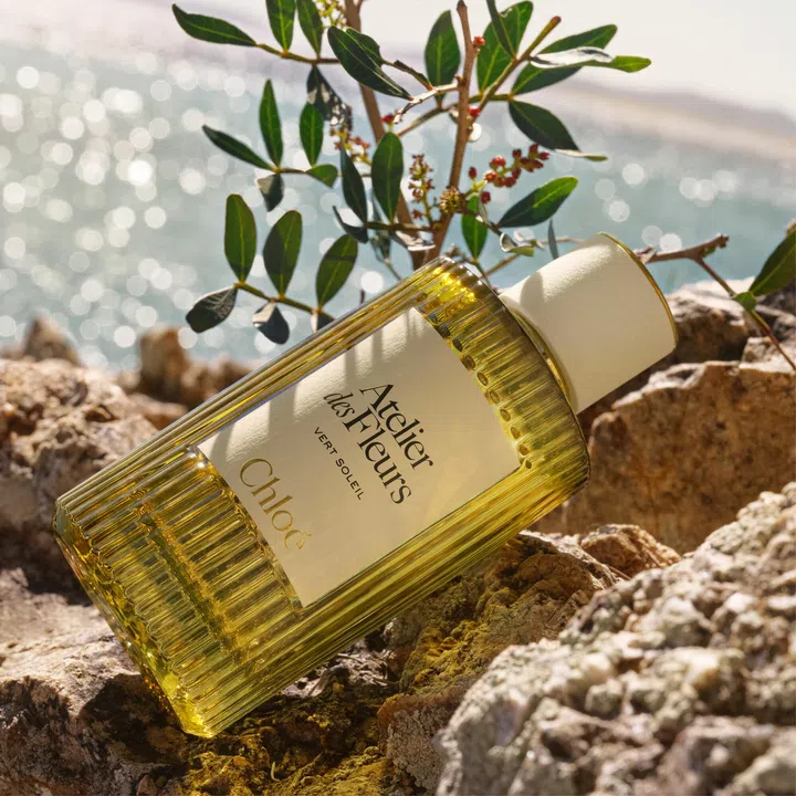 Chloé Fragrances Atelier des Fleurs collection 香水，花香调，