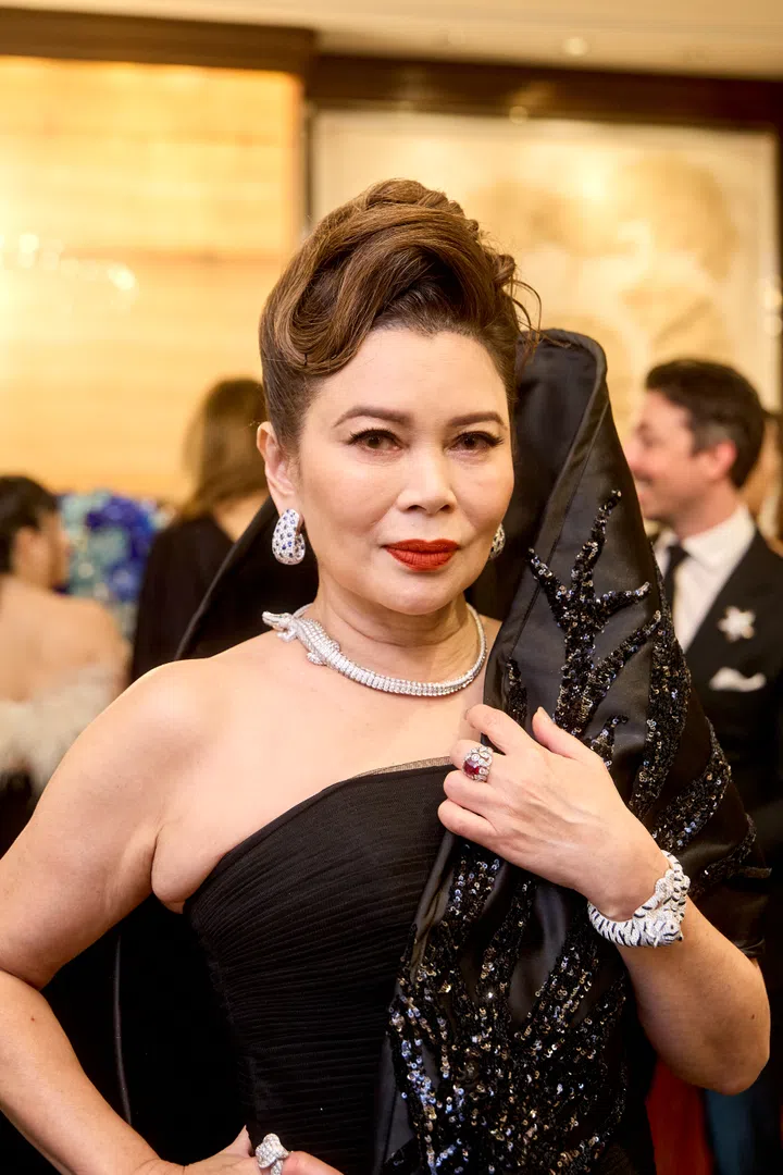 Icon ball, Icon Ball 2025, Jewellery