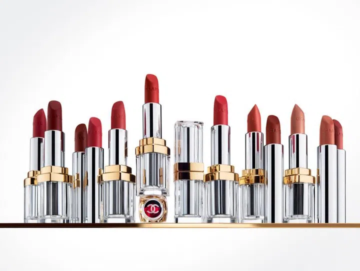 Chanel beauty, rouge, lipstick, 31 le rouge