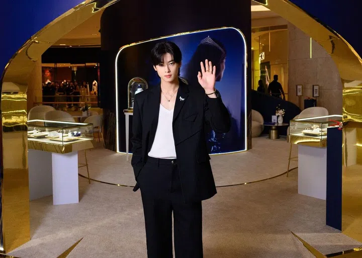 韩星车银优Cha Eun-woo。Photo Courtesy of ION Orchard