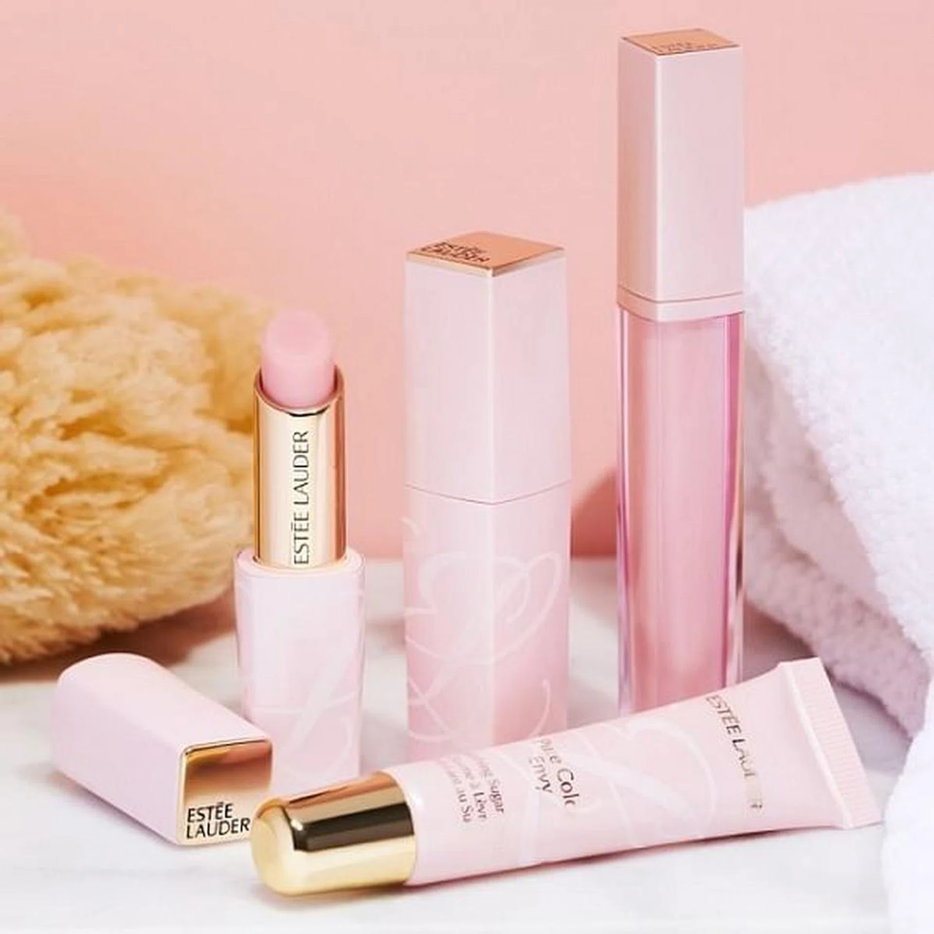 照片：Estee Lauder Instagram