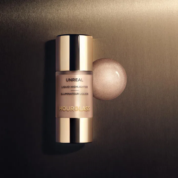 Hourglass, foundation ,  highlighter 
