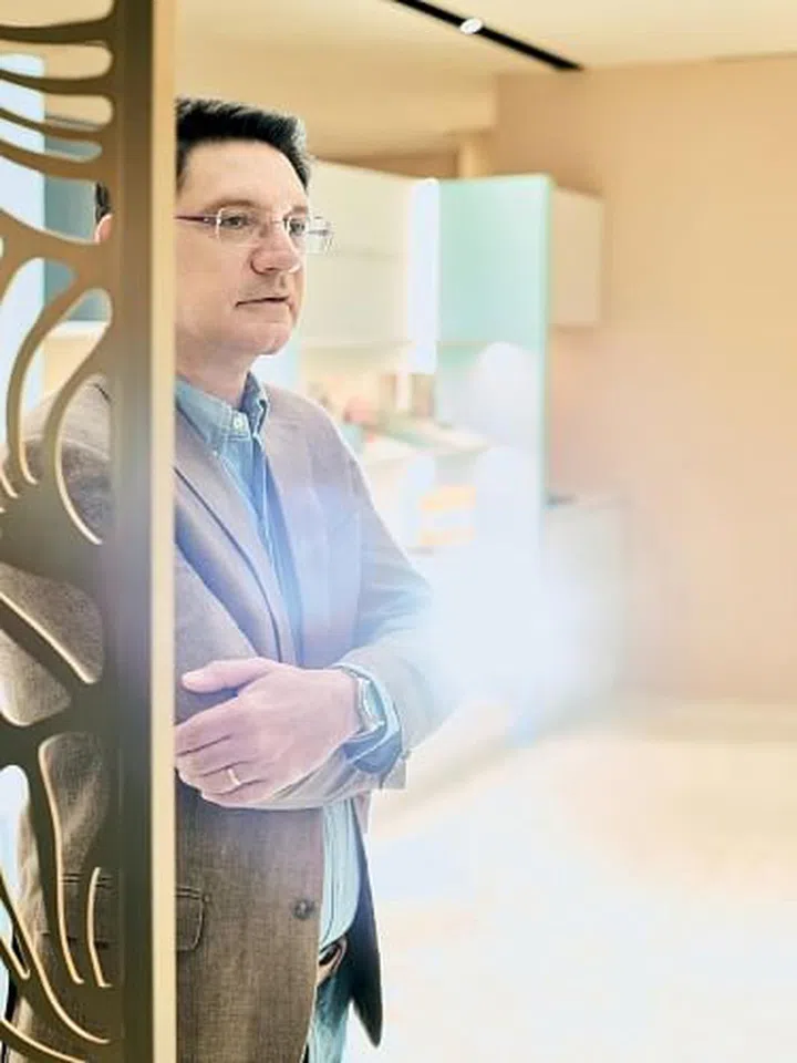 FJ Benjamin_Douglas Benjamin