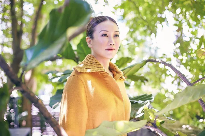 羊毛混纺长大衣/Loro Piana。