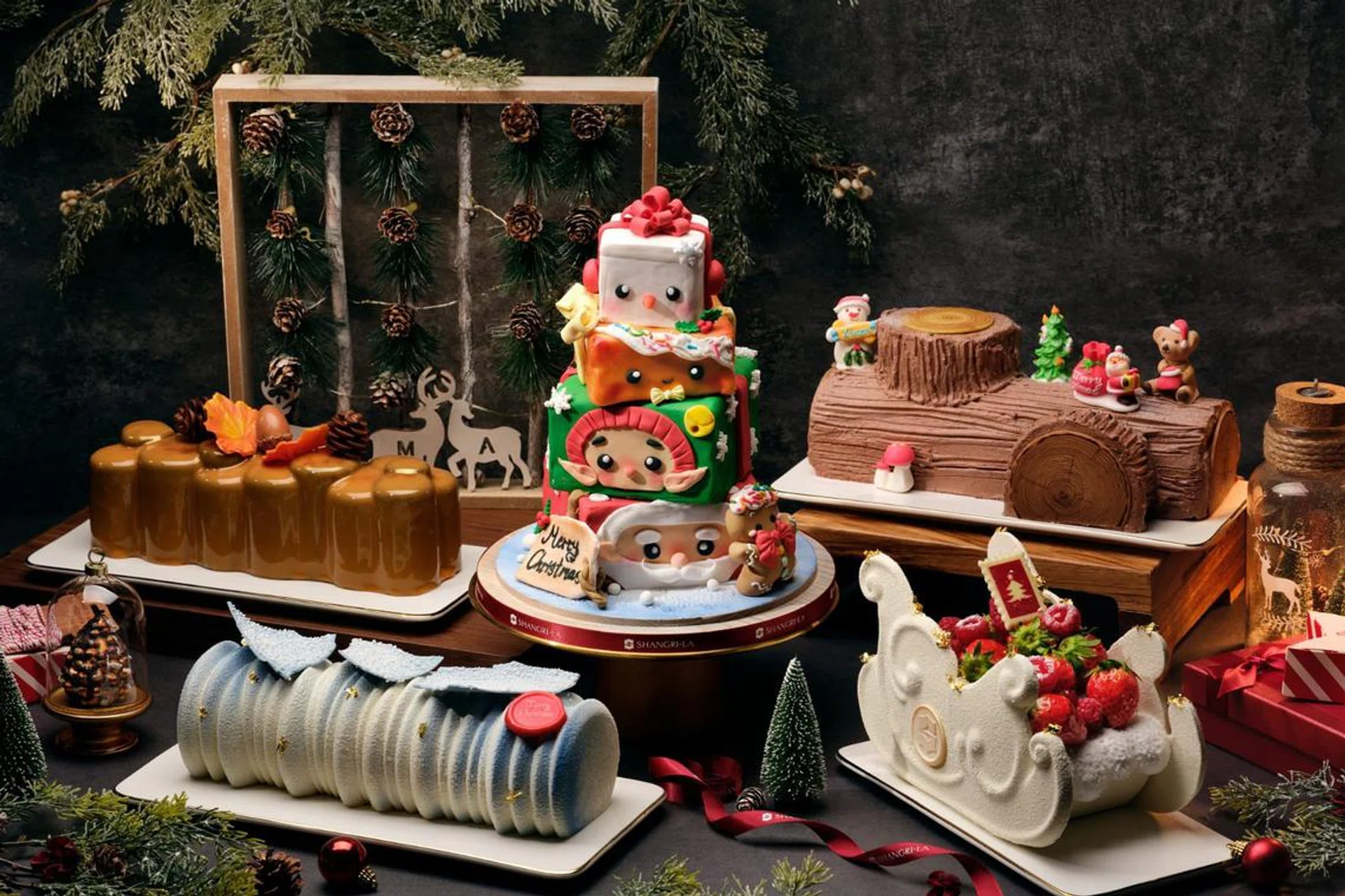 Christmas, Christmas log cakes, log cakes, Christmas treats, sweet treats, festive treats, Christmas cakes