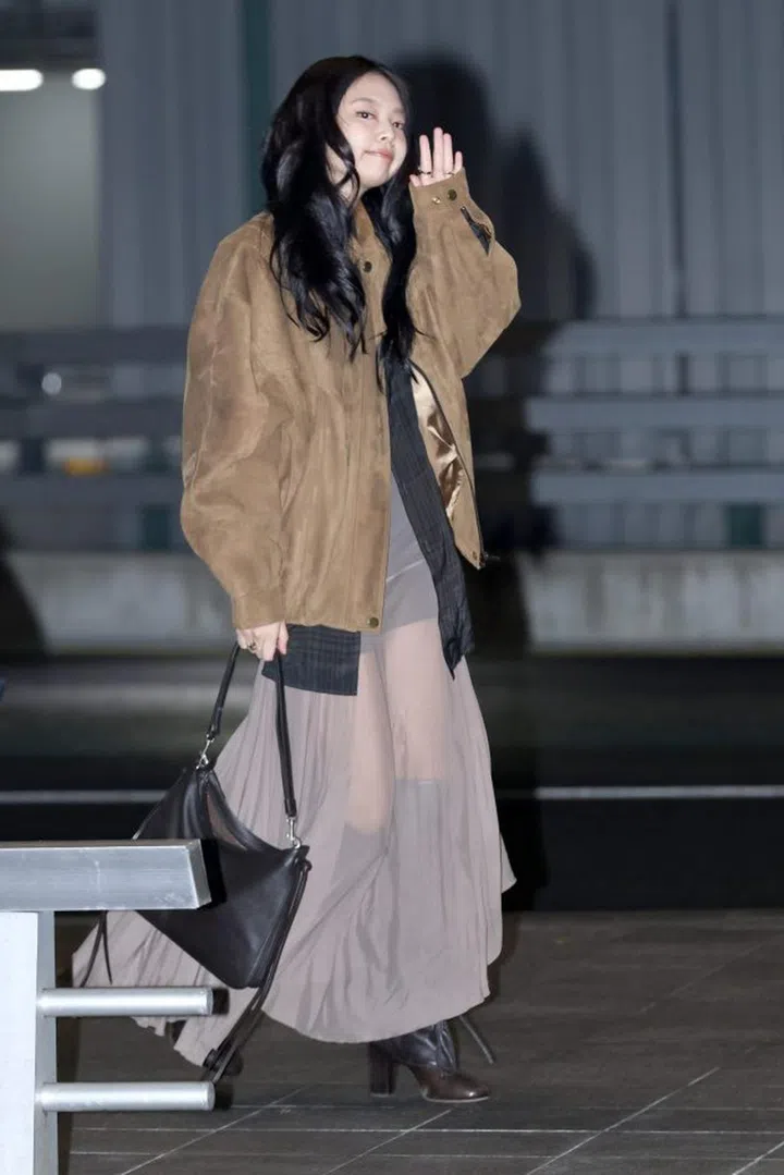 Jennie 图：Han Myung-Gu/WireImage/Getty Images