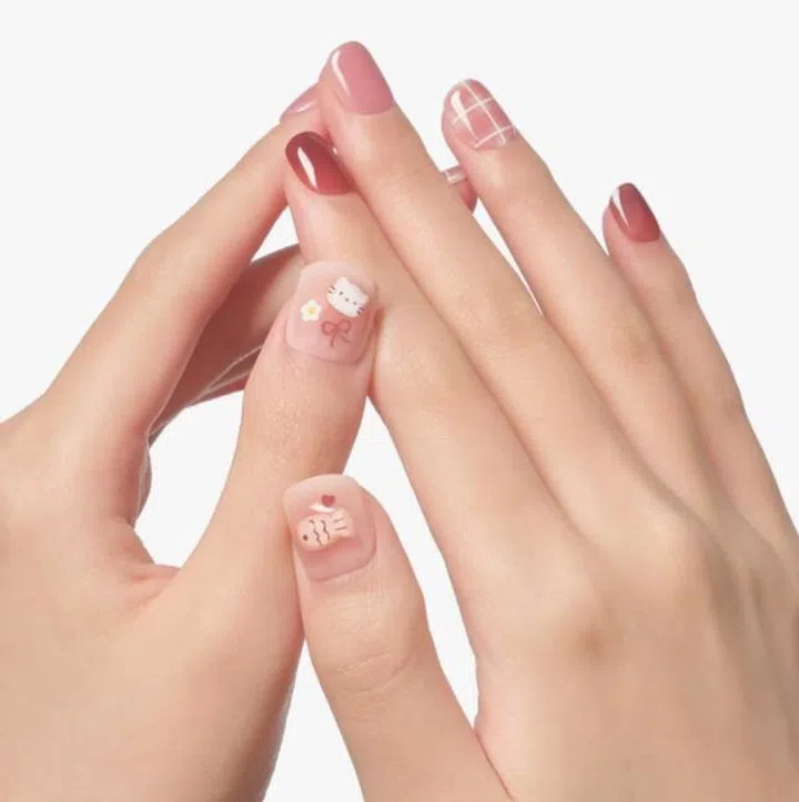 Dashing Diva Magic Press穿戴甲