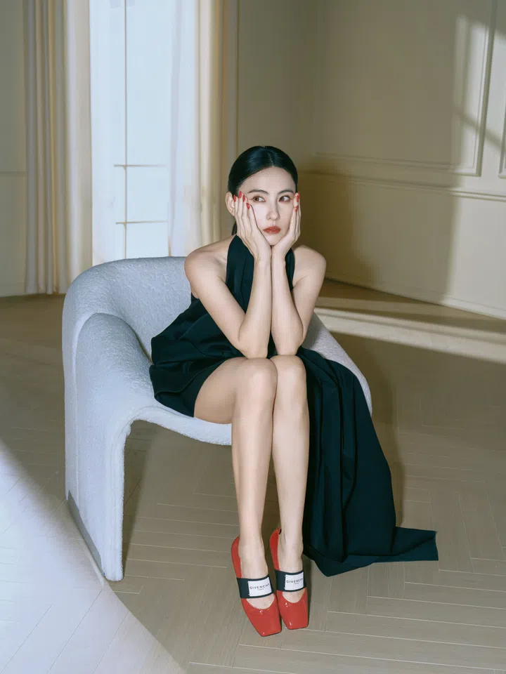 张柏芝（Cecilia Cheung）穿Givenchy芭蕾鞋