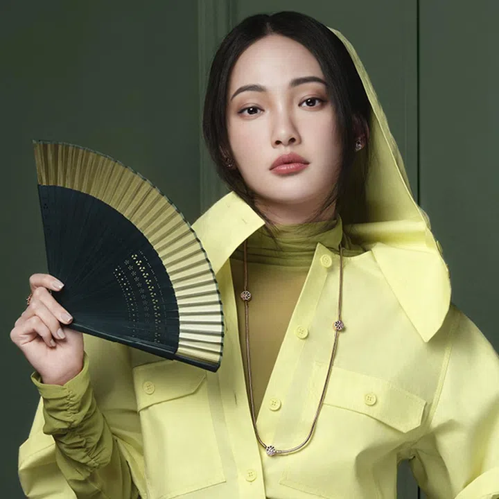 林映唯演绎PANDORA Love Fan系列