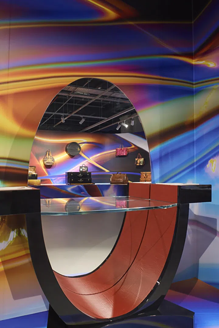 《LV DREAM》展览 (摄影 Adiern Dirand)