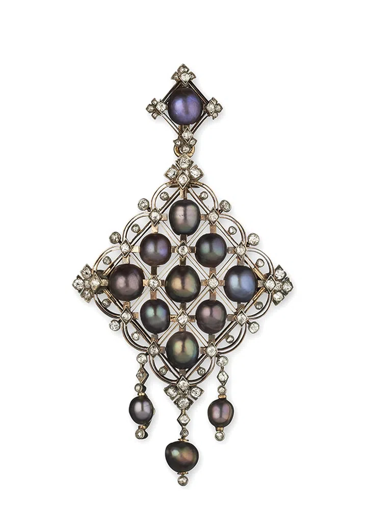Paris City of Pearls珍珠展览