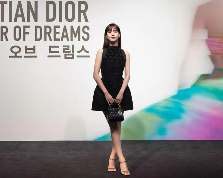 Jisoo (图：Dior提供 / Getty Images)